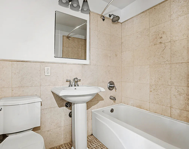 Flex 2 Bed Columbus Avenue - Photo Thumbnail 3