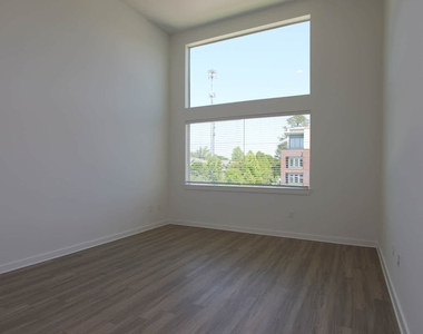 680 Hamilton Ave Se - Photo Thumbnail 13