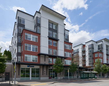 8102 161st Ave Ne - Photo Thumbnail 1
