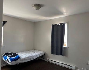 109 Caesar Lane - Photo Thumbnail 10