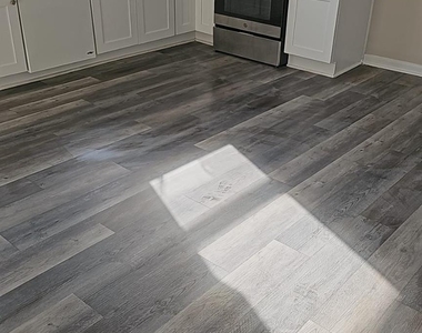 109 Caesar Lane - Photo Thumbnail 3