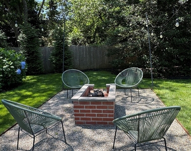 870 Noyack Road - Photo Thumbnail 4