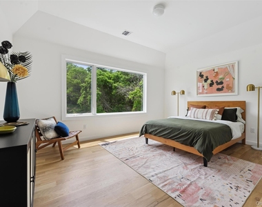 57 Newtown Road - Photo Thumbnail 11