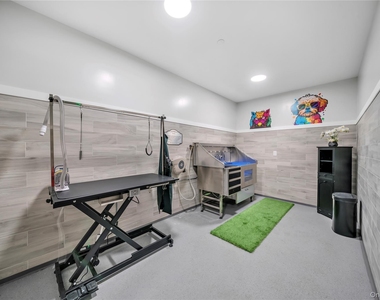 101 Searing Avenue - Photo Thumbnail 15
