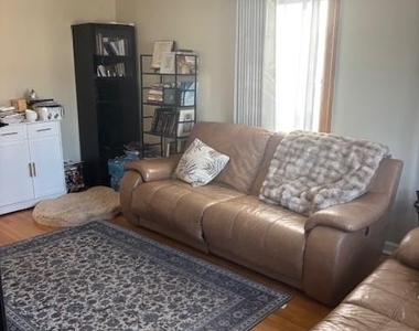 494 Lincoln Street - Photo Thumbnail 8