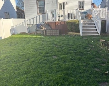 494 Lincoln Street - Photo Thumbnail 7