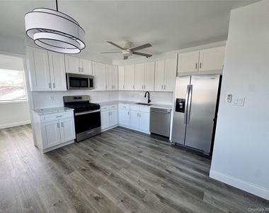 70 Burlington Avenue - Photo Thumbnail 1