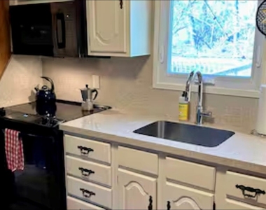 9 Johnston Road - Photo Thumbnail 8