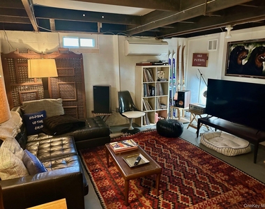 9 Johnston Road - Photo Thumbnail 17