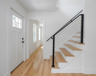7441 S Broadway - Photo Thumbnail 17