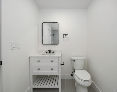 7441 S Broadway - Photo Thumbnail 26