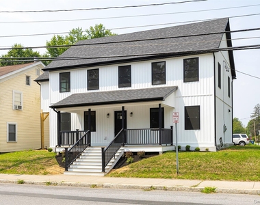 7441 S Broadway - Photo Thumbnail 1
