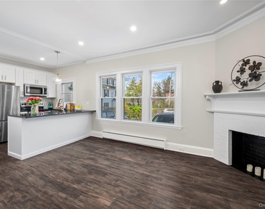 579 Broadway - Photo Thumbnail 5