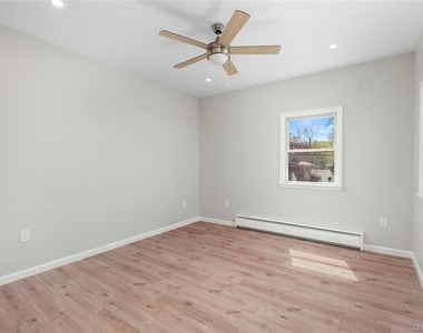 579 Broadway - Photo Thumbnail 6