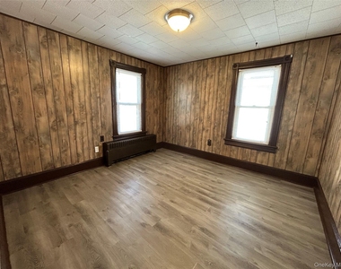 84 Orange Avenue - Photo Thumbnail 8