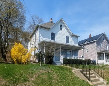 84 Orange Avenue - Photo Thumbnail 17