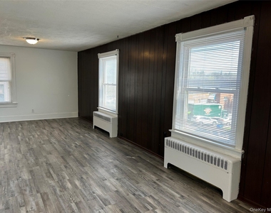 84 Orange Avenue - Photo Thumbnail 7