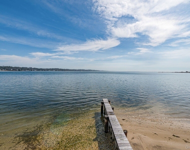 49 Canoe Place Road - Photo Thumbnail 16