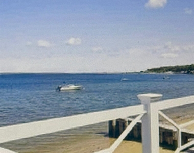 49 Canoe Place Road - Photo Thumbnail 13