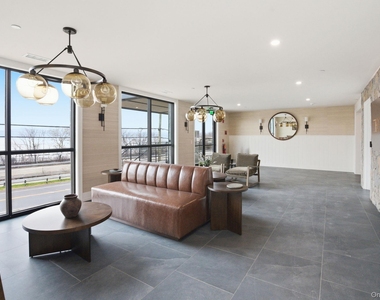 25 S Riverside Avenue - Photo Thumbnail 29