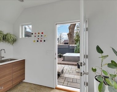 18 Granite Street - Photo Thumbnail 25