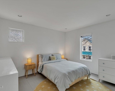 18 Granite Street - Photo Thumbnail 59