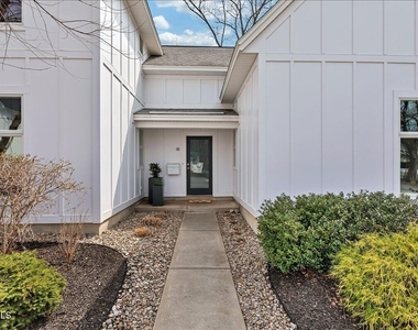 18 Granite Street - Photo Thumbnail 3