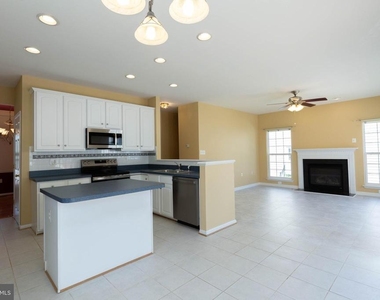 341 Bullskin Street - Photo Thumbnail 6