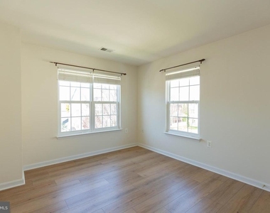 341 Bullskin Street - Photo Thumbnail 18