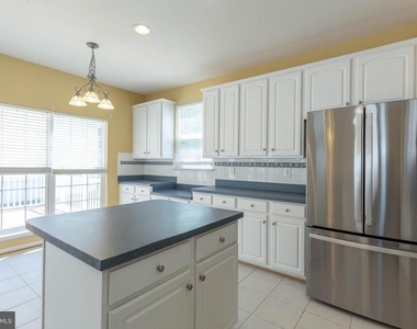 341 Bullskin Street - Photo Thumbnail 11
