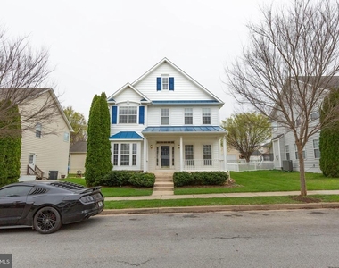 341 Bullskin Street - Photo Thumbnail 1