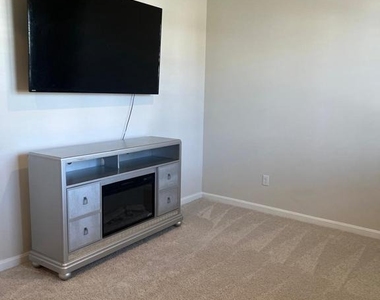 115 Bell Tower Lane - Photo Thumbnail 8