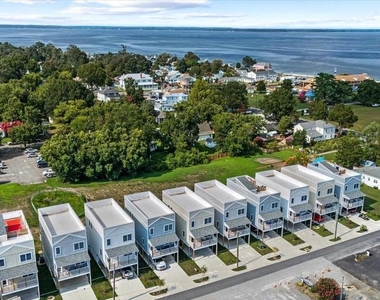221 Wilder Avenue - Photo Thumbnail 36