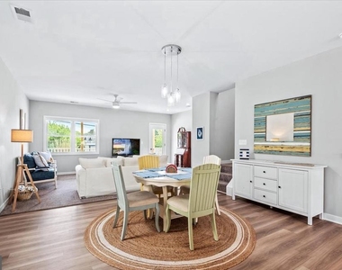 221 Wilder Avenue - Photo Thumbnail 7