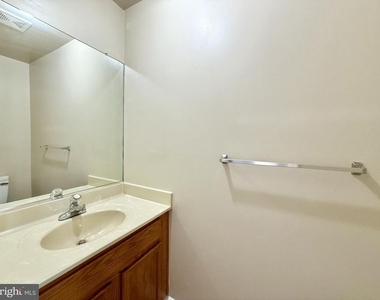 6002 Bush Court - Photo Thumbnail 25