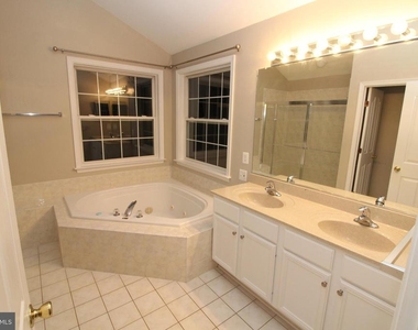 12990 Pintail Road - Photo Thumbnail 15