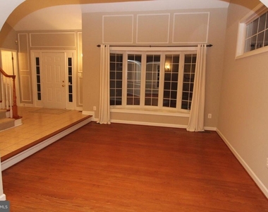 12990 Pintail Road - Photo Thumbnail 3