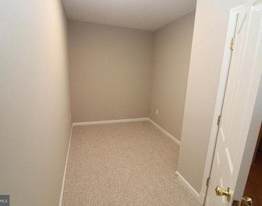 12990 Pintail Road - Photo Thumbnail 22