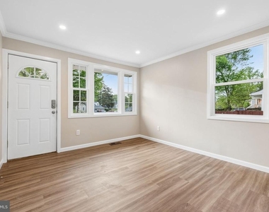 17360 Tripoli Boulevard - Photo Thumbnail 11