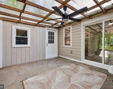 17360 Tripoli Boulevard - Photo Thumbnail 17