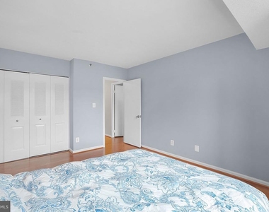 3713 S George Mason Drive - Photo Thumbnail 24