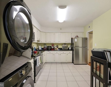 3713 S George Mason Drive - Photo Thumbnail 10