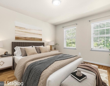8931 Park Forest Drive - Photo Thumbnail 25