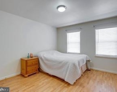 8931 Park Forest Drive - Photo Thumbnail 29