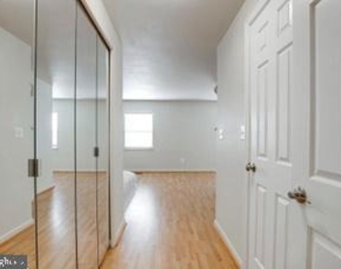 8931 Park Forest Drive - Photo Thumbnail 25