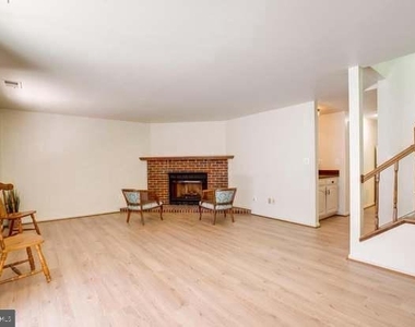 8931 Park Forest Drive - Photo Thumbnail 37