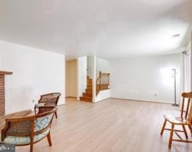 8931 Park Forest Drive - Photo Thumbnail 38