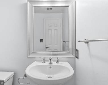 8931 Park Forest Drive - Photo Thumbnail 29