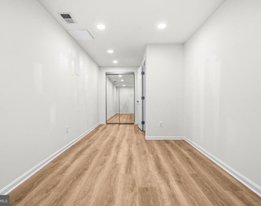 8931 Park Forest Drive - Photo Thumbnail 27