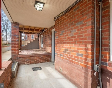 1700 Dewitt Avenue - Photo Thumbnail 14
